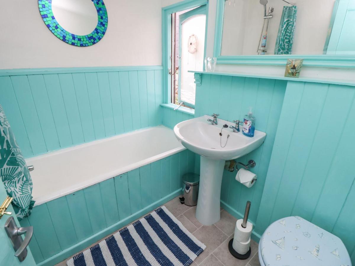 Riverdance Cottage ไลม์รีจิส ภายนอก รูปภาพ
